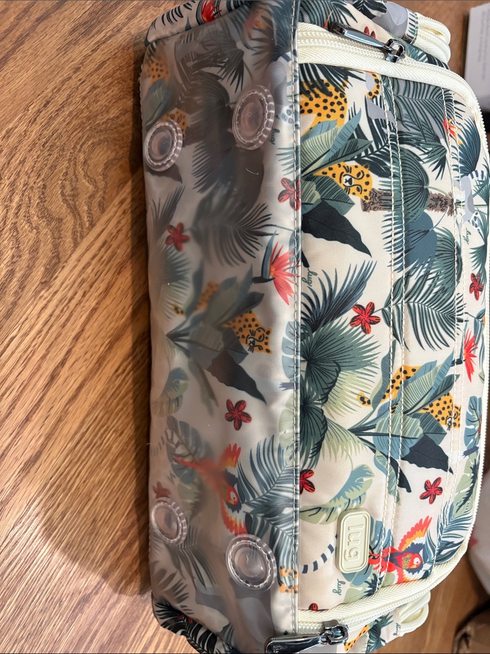 Lug Trolley Cosmetic Case Wildlife Print - Picture 6 of 7